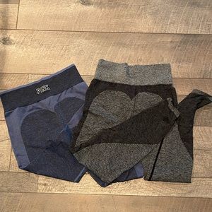 2 pairs of VS PINK seamless leggings